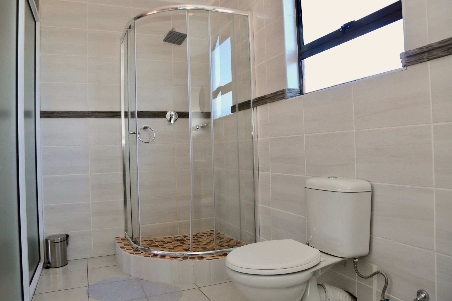 Vasca da bagno a immersione totale, soffione a pioggia