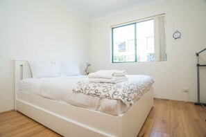 公寓 (3 Bedrooms) | 3 間睡房、床單