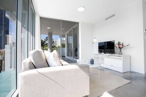 Apartment (2 Bedrooms) | Living room