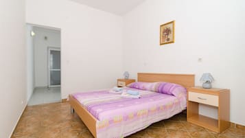 Double Room, Terrace, Sea View | Bed sheets