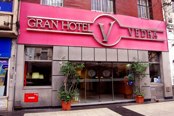 Front of property - Gran Hotel Vedra (Buenos Aires)