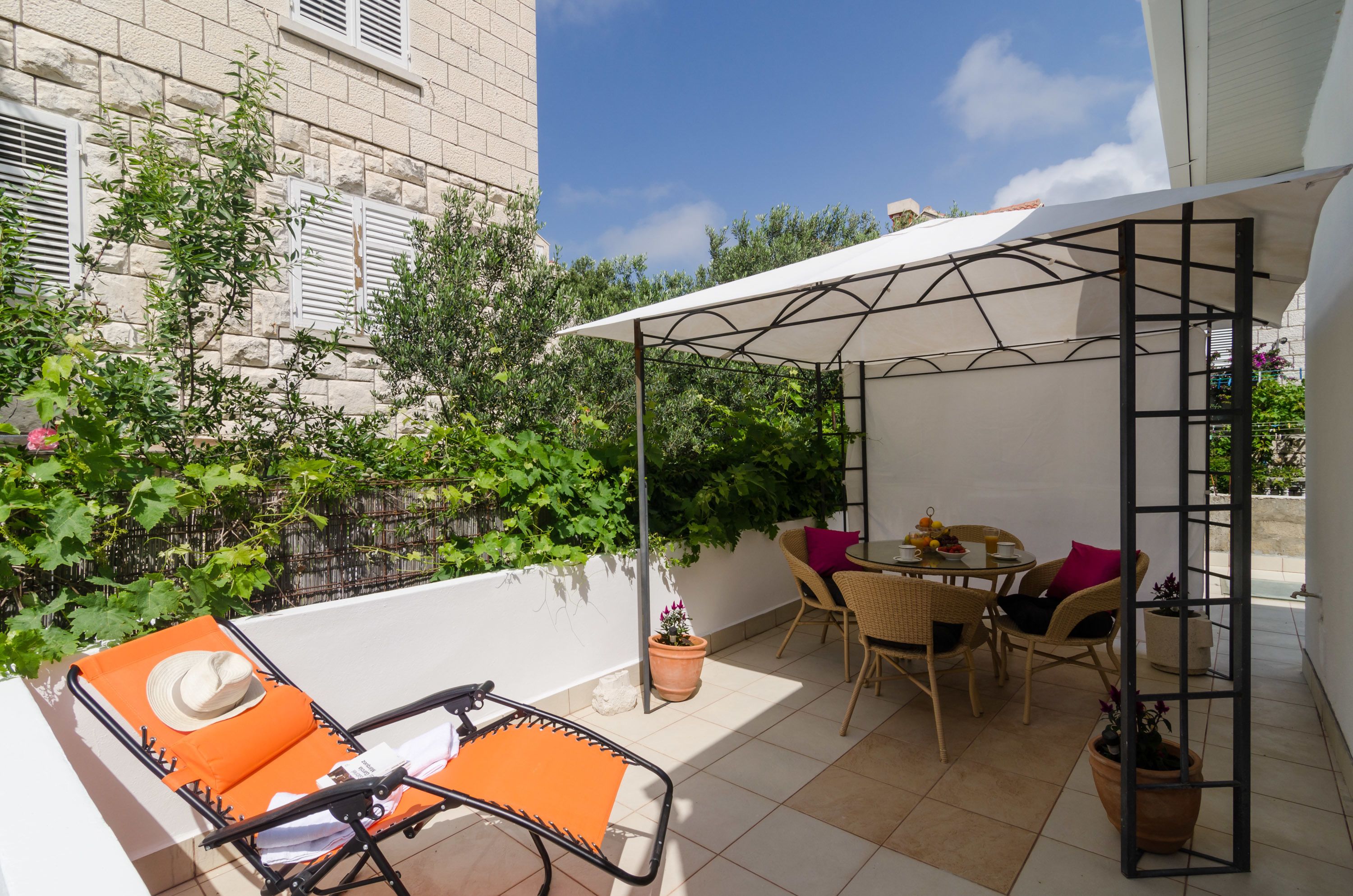 Photo - Apartment & Room Lady O