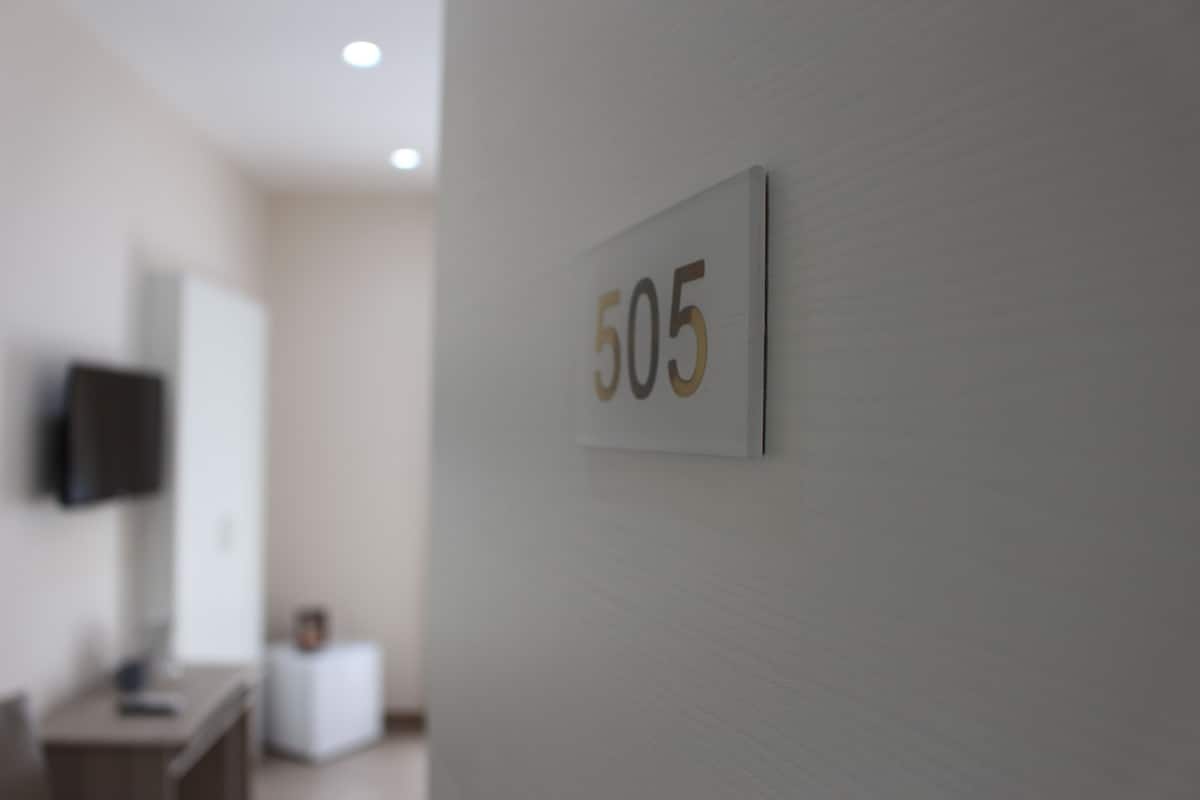 Double Room (5) | Down comforters, desk, soundproofing, iron/ironing board (on request)