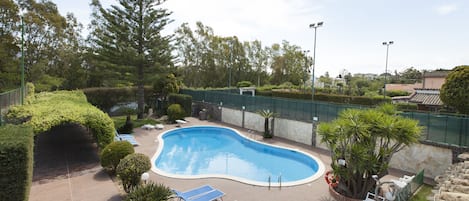 Udendørs pool