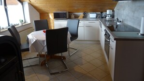 Apartment, 2 Bedrooms | Private kitchen - Ferienwohnung Petrik (Neckargemuend)