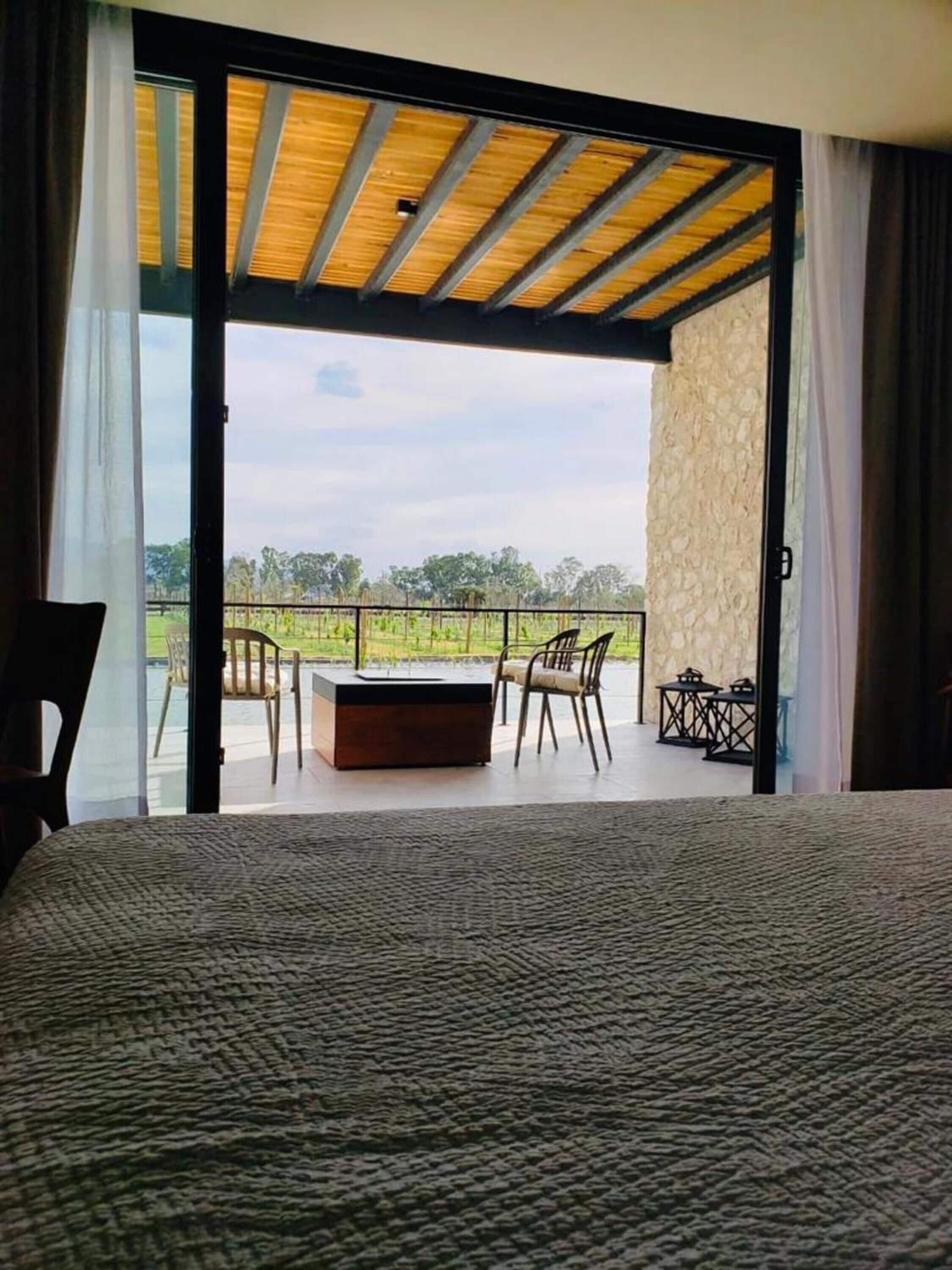 minibar, in-room safe, individually decorated, individually furnished