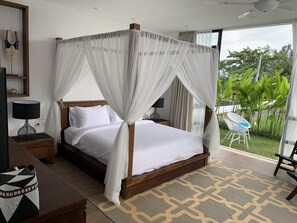 Luxury Villa | 3 bedrooms, in-room safe, iron/ironing board, free WiFi - Secret Heart Bali (Canggu)