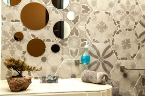 Exclusive Villa, Multiple Bedrooms | Bathroom
