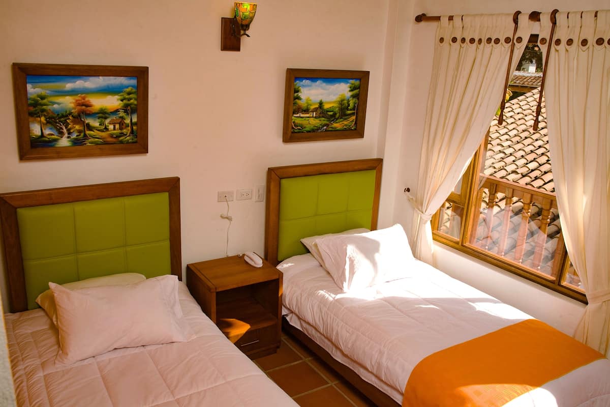 Twin Room | 1 bedroom, desk, free WiFi, bed sheets