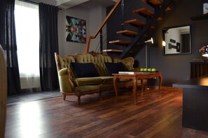 Deluxe Duplex, Multiple Beds | Living area | LED TV - JN Boutique Apartments (Bucharest)