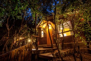 Fachada de la propiedad