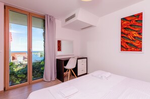 6 habitaciones, tabla de planchar con plancha y wifi gratis 