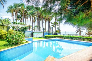 2 outdoor pools, sun loungers