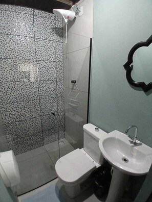 JASMIM | Iron/ironing board, free WiFi, bed sheets - Maga Inn House - Centro (Blumenau)