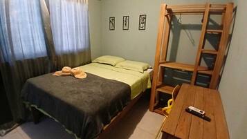 Iris | Ferros/tábuas de passar roupa, Wi-Fi de cortesia, roupa de cama