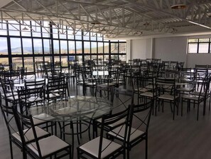 Restaurant - Village Plaza Hotel (Barbacena)