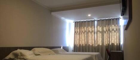 Sistema de insonorización, wifi gratis y ropa de cama