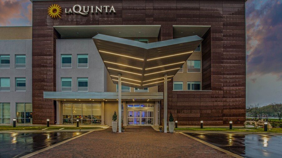 La Quinta Inn & Suites by Wyndham Miramar Beach-Destin