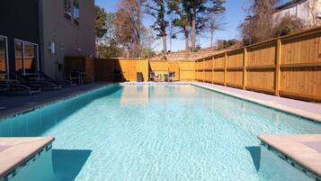 Udendørs pool