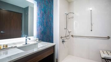 Single Room, 1 King Bed, Non Smoking (Mobility/Hearing Impaired) | Bathroom shower