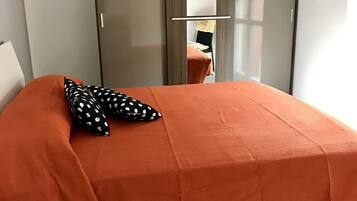 1 Schlafzimmer, WLAN, Bettwäsche