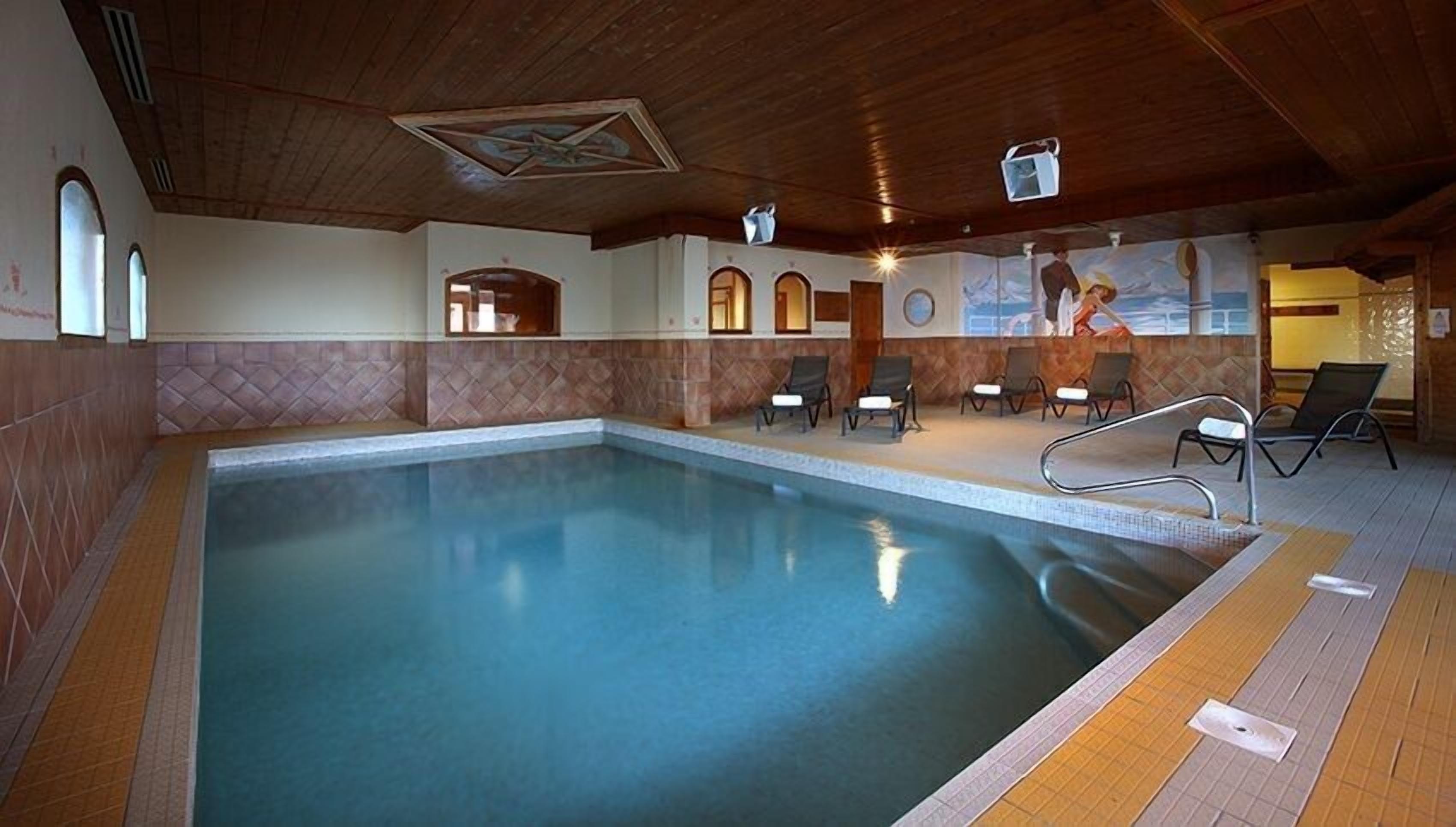 Piscine couverte