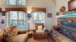 Televisio, takka, DVD-soitin