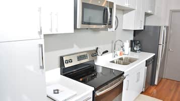 Panoramic Apartment | Private kitchen | Full-size fridge, microwave, oven, stovetop