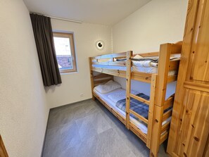 2 bedrooms, free WiFi - Pracondu 2 001 - OUTDOOR & FUN  charming apartment (Haute-Nendaz)