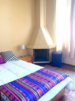 Doppelzimmer, Gemeinschaftsbad | Kostenloses WLAN, Bettwäsche