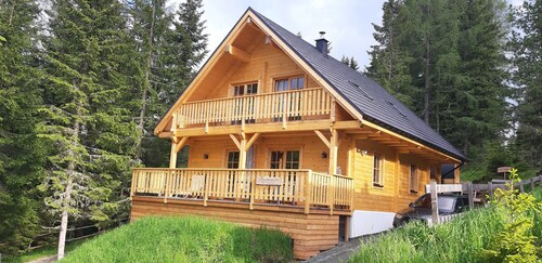 Traumhaftes Holzhaus  "Die Schwabenhütte" perfekt für jede Jahreszeit