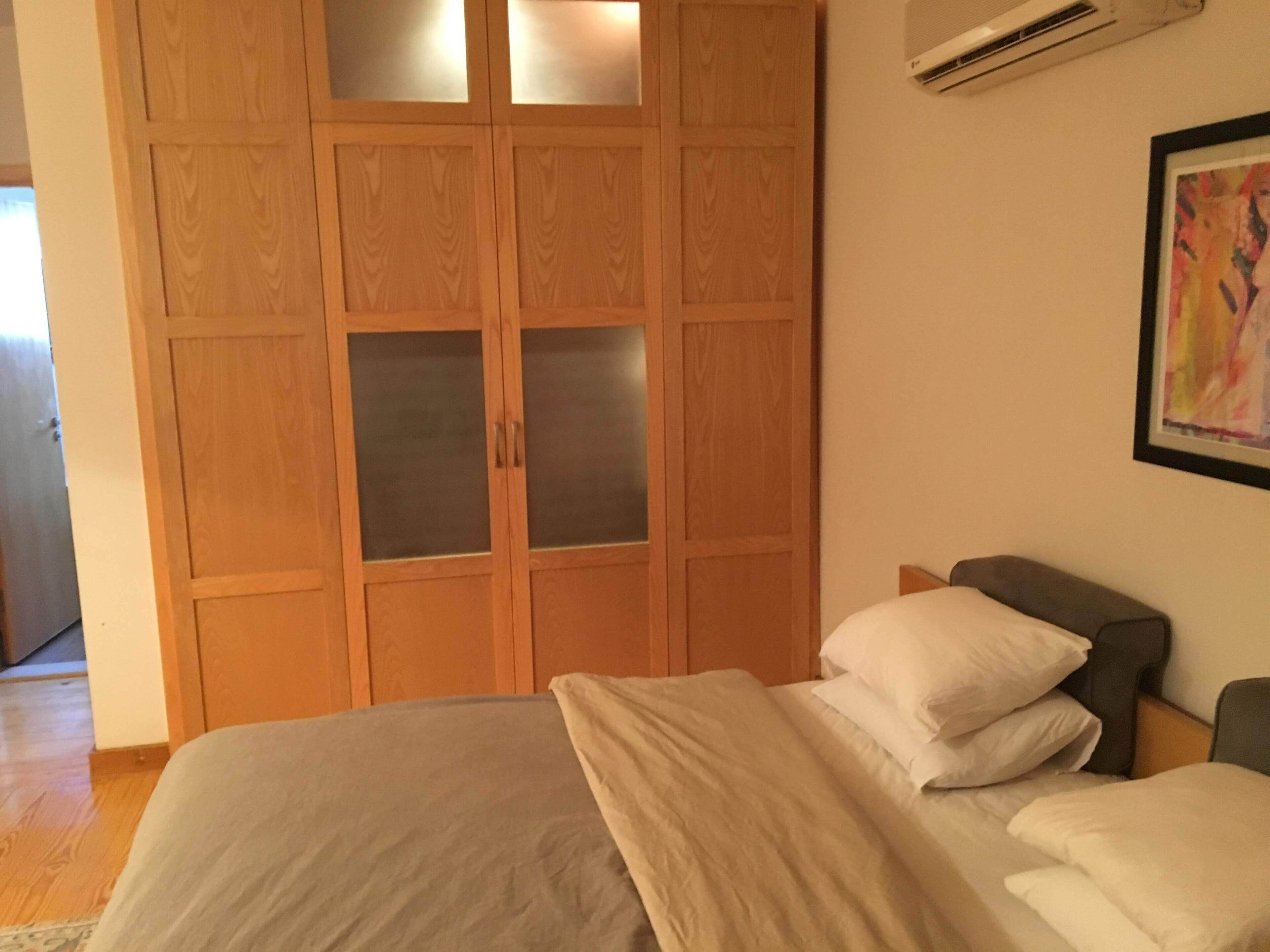 4 makuuhuonetta, Wi-Fi