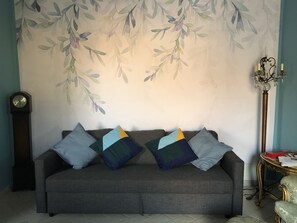 TV - Attic Ripetta, 138 (Roma)