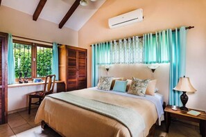 2 Schlafzimmer, Schreibtisch, Reisekinderbett, kostenloses WLAN