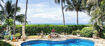 Pedacito de Cielo is a peaceful, beachfront 2BR villa with a private pool and unbeatable sunsets.