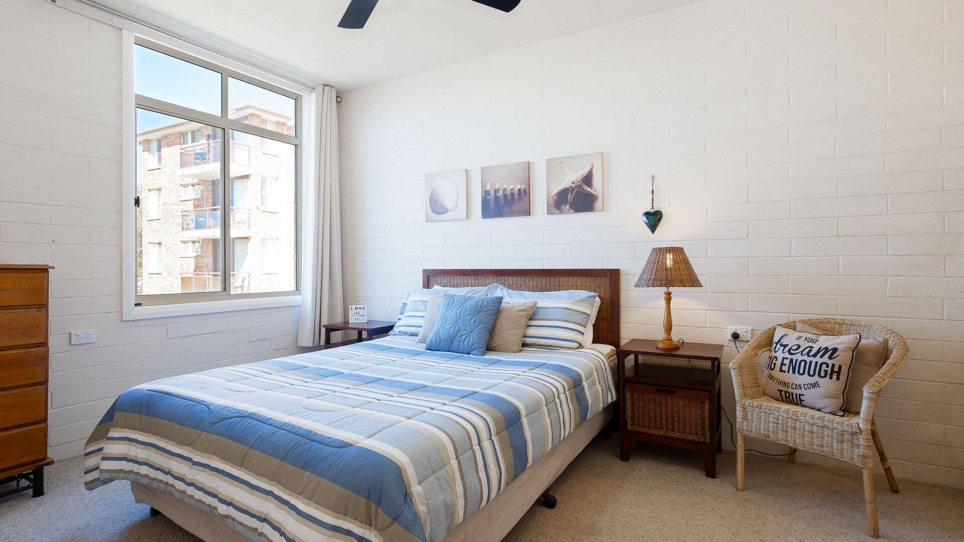 2 chambres, fer et planche à repasser, Wi-Fi gratuit