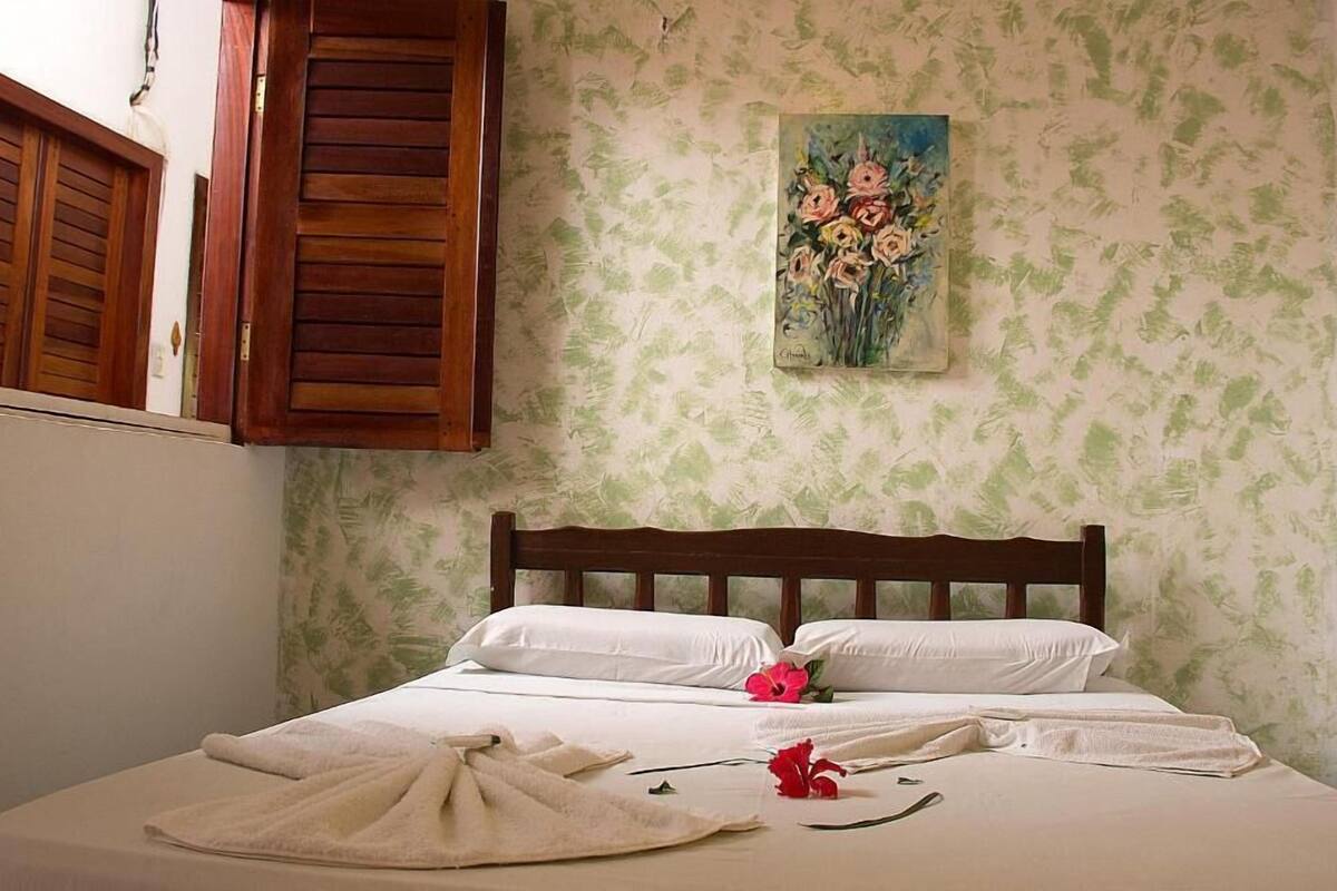 Economy Double Room | Iron/ironing board (on request), WiFi (free), bed sheets