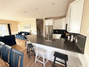 Interior - Once Yaupon a Time - Second row in Garden City Beach (Garden City Beach)