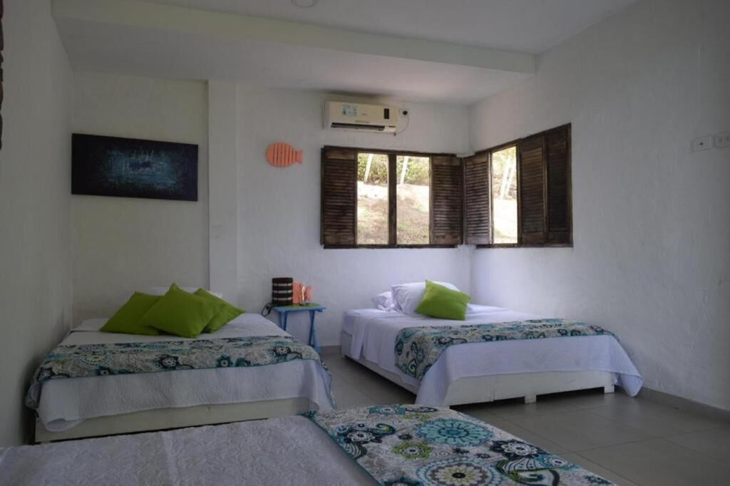 Minibar, rollaway beds, free WiFi, bed sheets