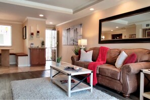 Imagen sin descripción, 3 de 30, botón