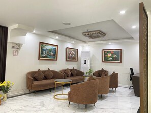 Lobby - New Century Hotel Cau Giay (Hanoi)