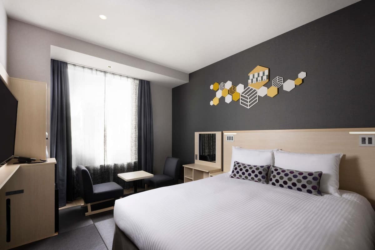 Superior Double Room with Japanese Tatami | In-room safe, soundproofing, free WiFi, bed sheets