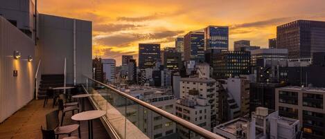 In-room safe, soundproofing, free WiFi, bed sheets