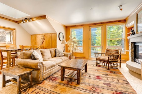 ๊ฑฐ์ค ๊ณต๊ฐ