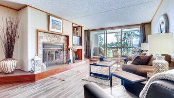 Condo, 2 Bedrooms | Living room | TV, fireplace
