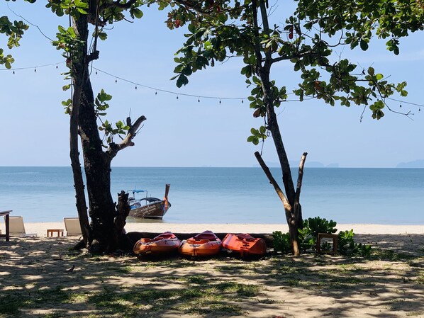 Front of property - Koh Jum Delight Beach (Nuea Khlong)
