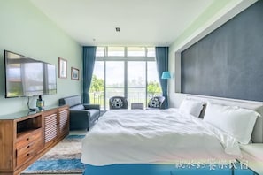 Quadruple Room | Individually decorated, individually furnished, desk, blackout drapes - 89 HAPPY BNB (Wujie)