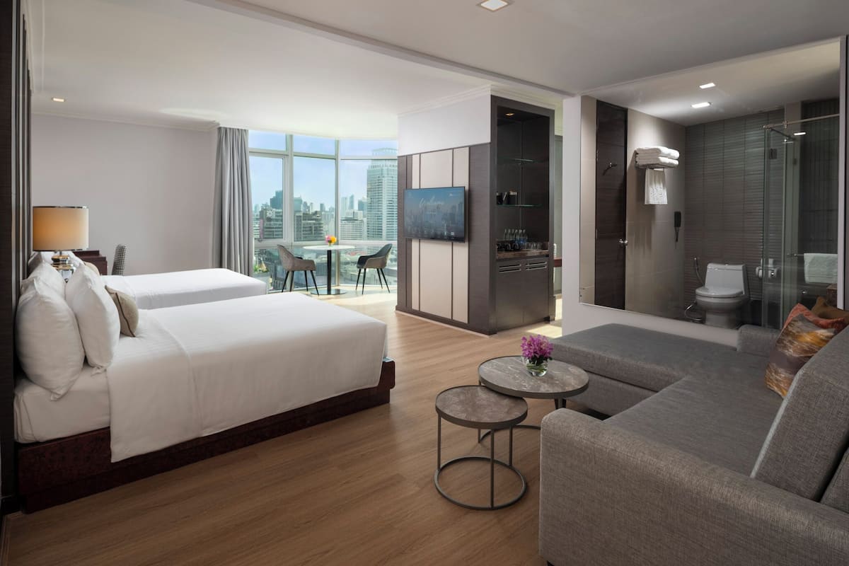 Luxury Quadruple Room (Main Tower)