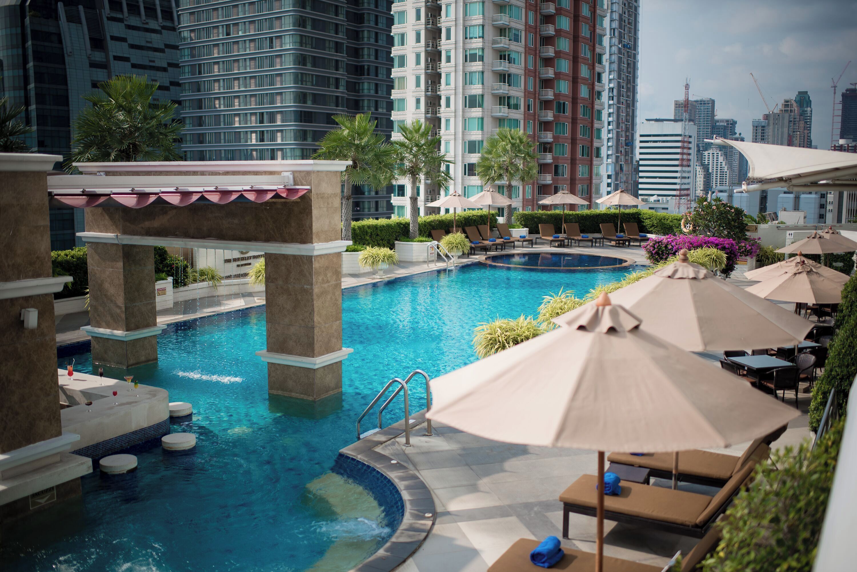 Photo - The Berkeley Hotel Pratunam