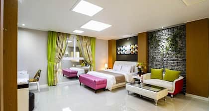 Hanam 1st Business Hotel